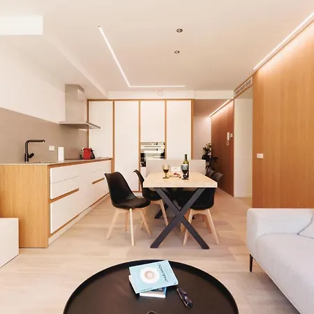 Bravissimo Centre, Modern 2-bedroom * Жирона