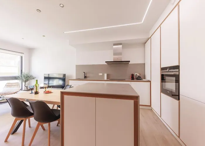 Bravissimo Centre, Modern 2-bedroom Apartmán Girona